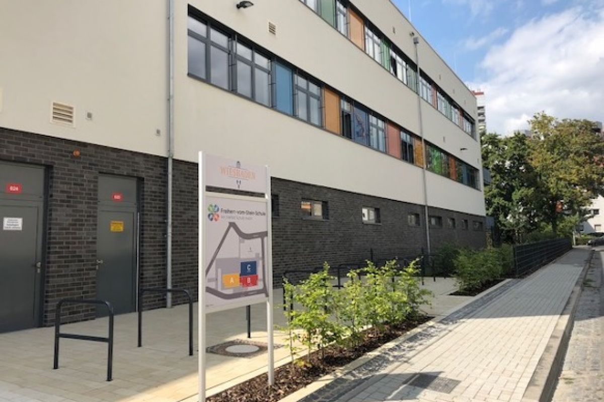 freiherr-vom-stein-schule-wiesbaden-01