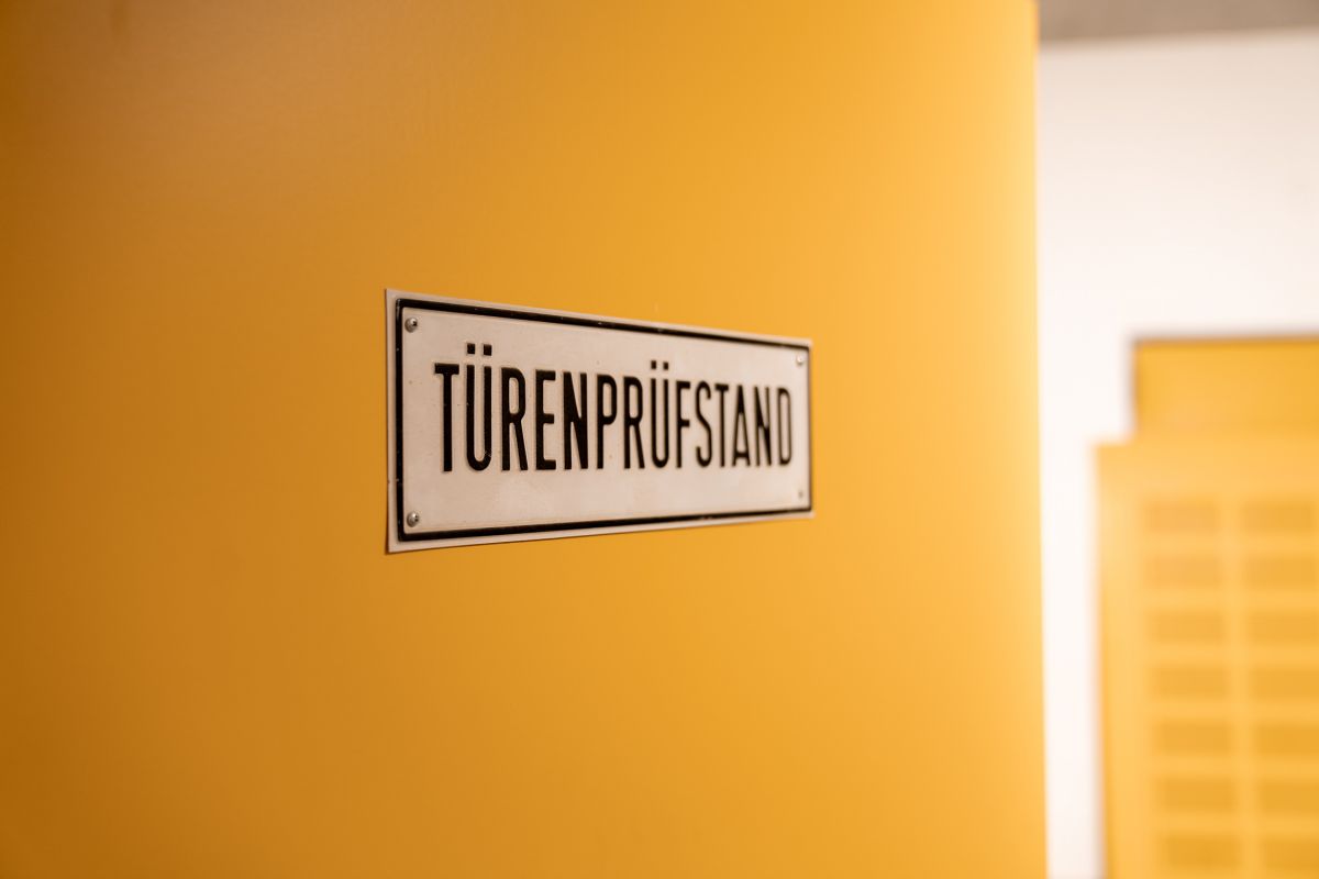 Türenprüfstand - Bild 2